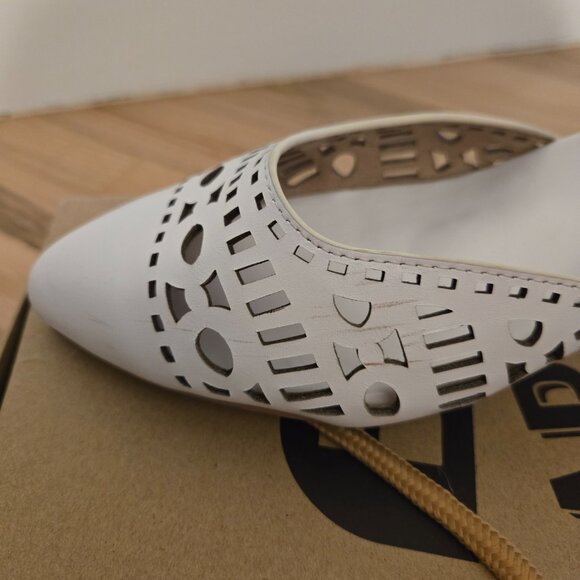 Bared Footwear - White Cutout Heels - Size 42 - Picture 5 of 10